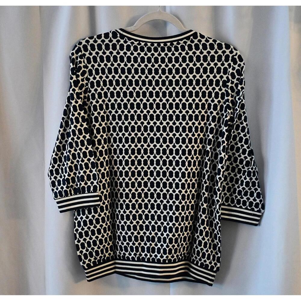 Olsen - Clara - Round Neck Relaxed Fit 3/4 Sleeve Top With Knitted Hemline - Picture 4 of 7